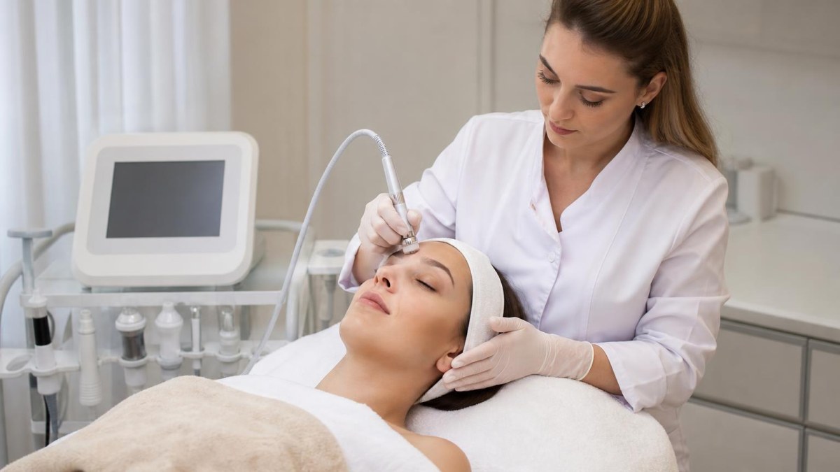 Imagem do curso Estética e Cosmetologia Avançada com Prática
